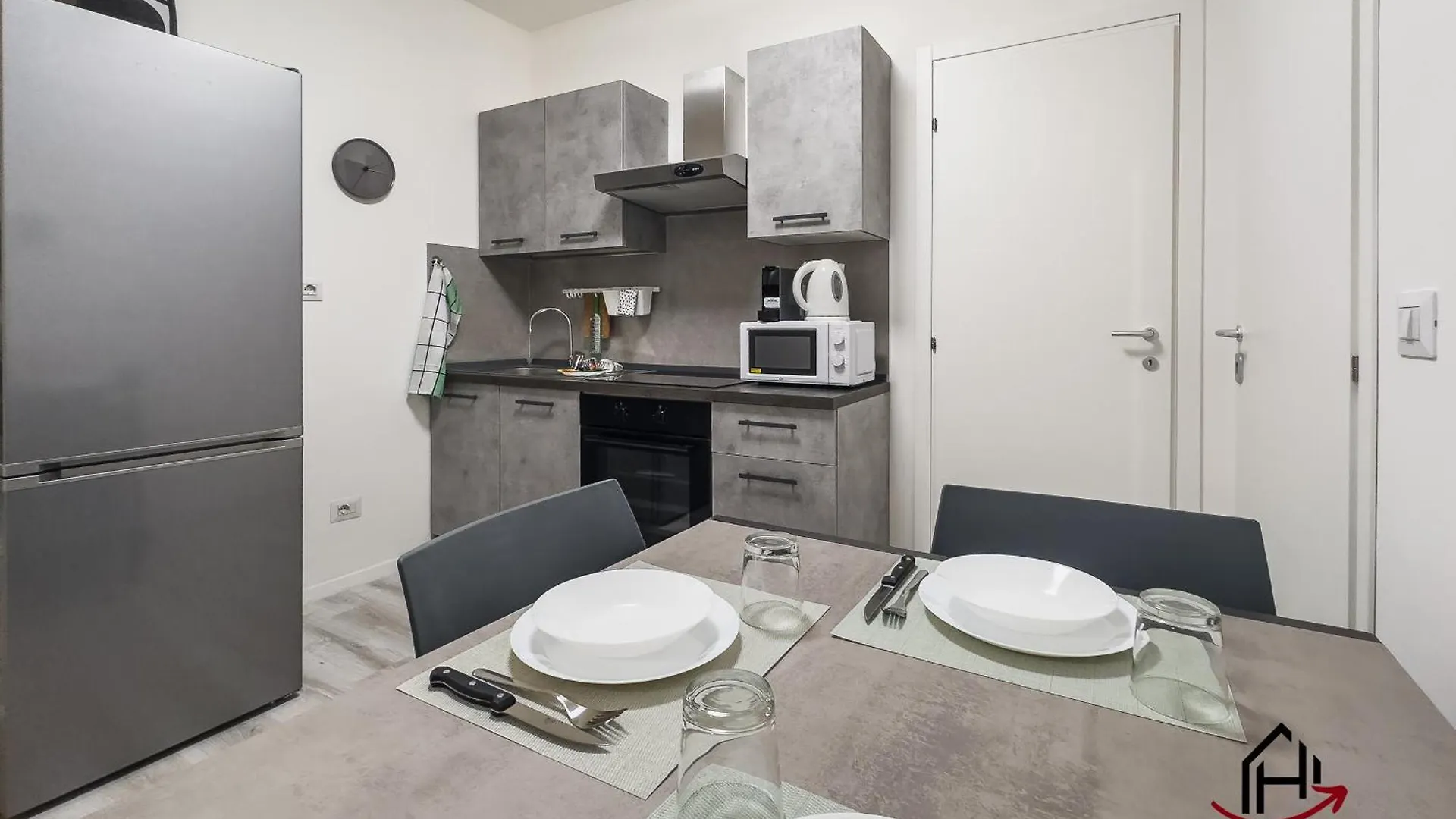 Elegant Apartment - Airport 5Min - Ac - Smart Tv Genoa 0*,